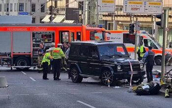 Mercedesom se zabio u ljude u Štutgartu