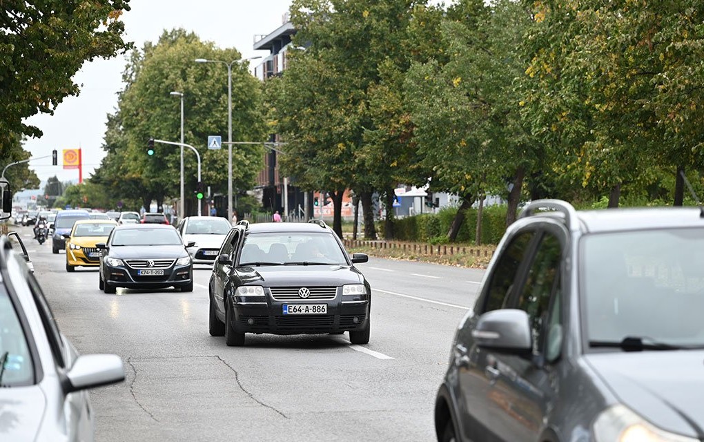 Polovni automobili uskoro jeftiniji u BiH?