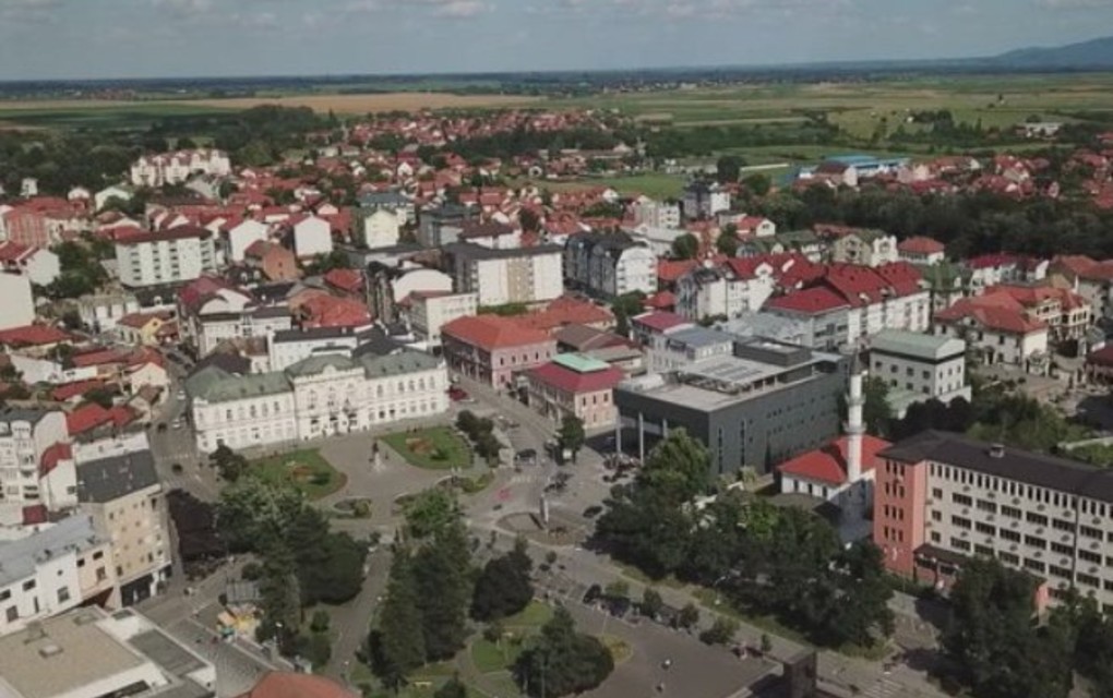 Bijeljina STALA – Ljubiše nema ni u mišijoj rupi?!