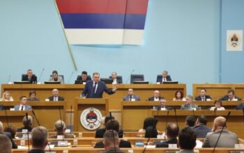 dodik u skupštini
