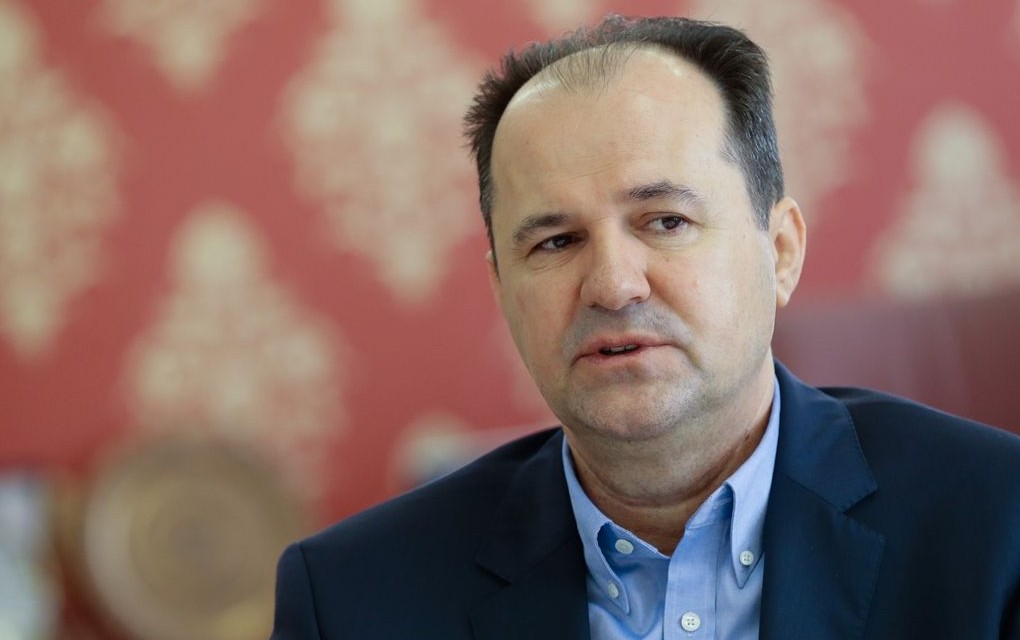 “Uklanjanje SNSD-a nemoguća misija, Trojka se uzda u Šmita“