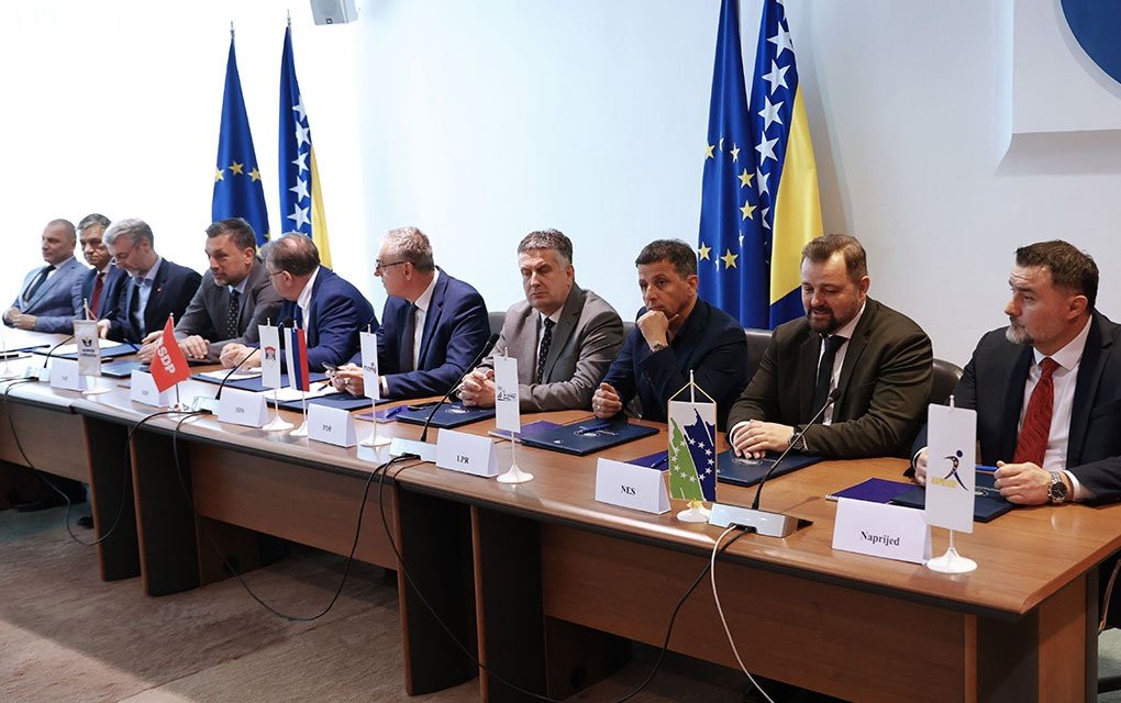 Platforma mrtvo slovo na papiru, potpisnici bez većine i podrške HDZ-a