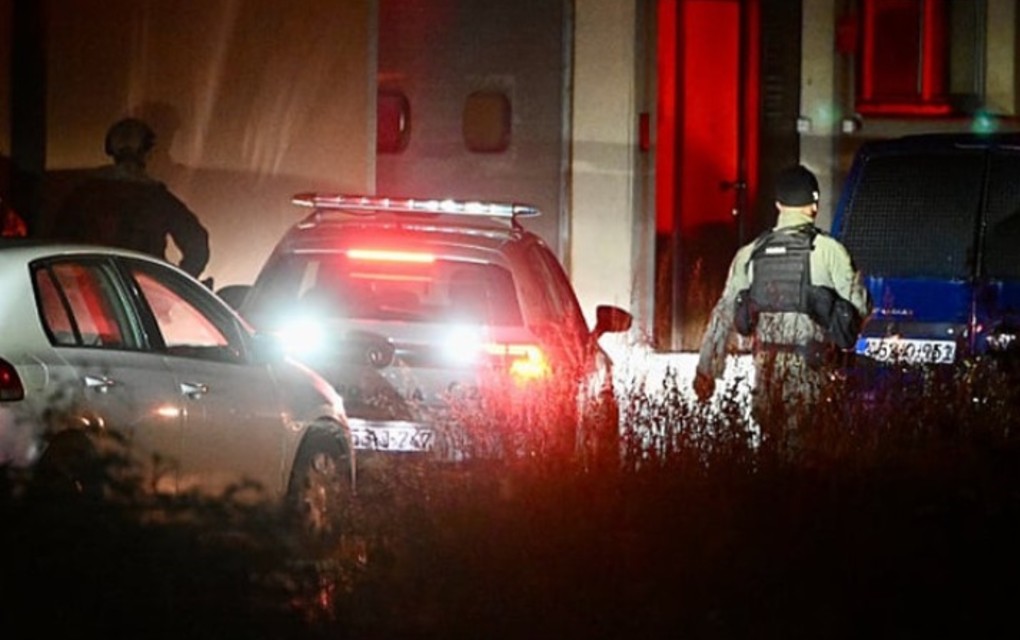 Potraga u BiH za naoružanim migrantom