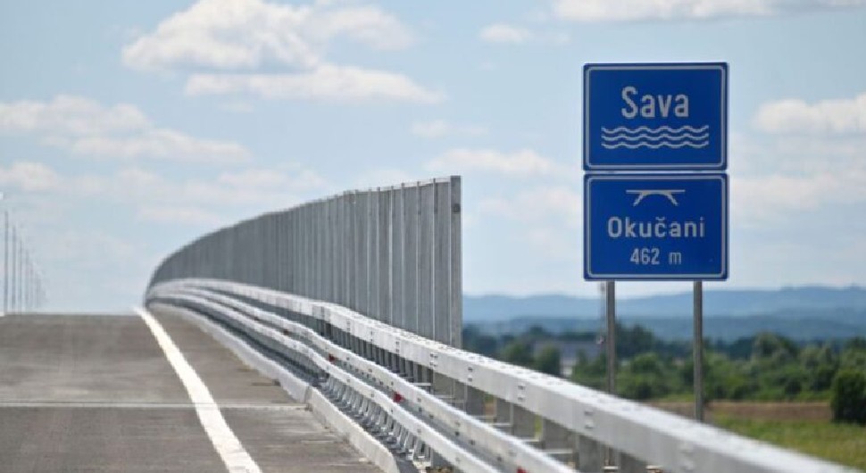 Hrvatska nije završila radove: Nastavljaju se gužve u Gradišci