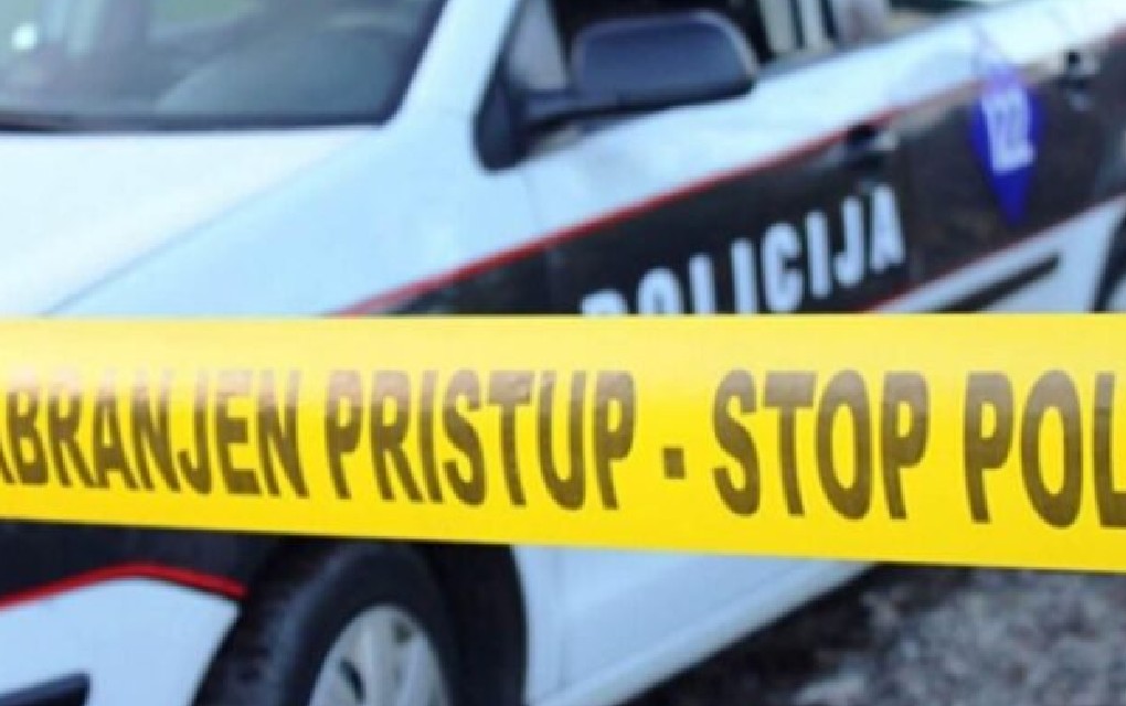 Automobilom udario u betonski stub, jedna osoba stradala