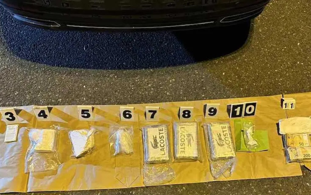 Uhapšen Dobojlija, ispod mjenjača krio 4,5 kilograma kokaina