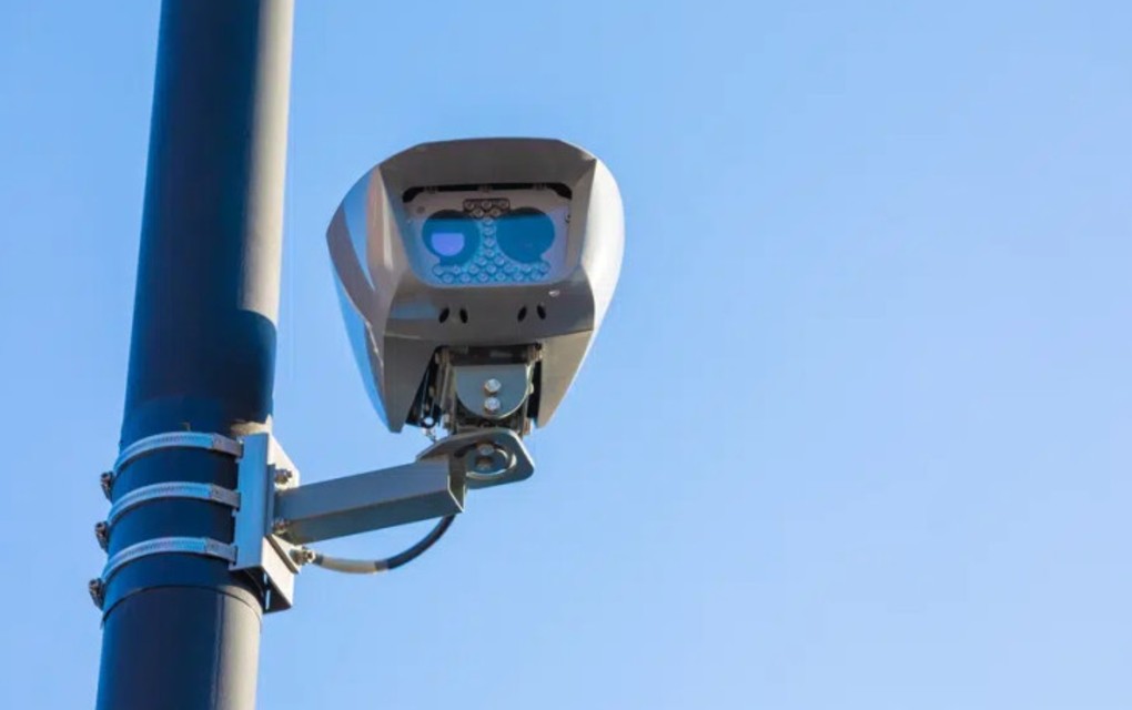 Pljušte kazne zbog pojasa i telefona!