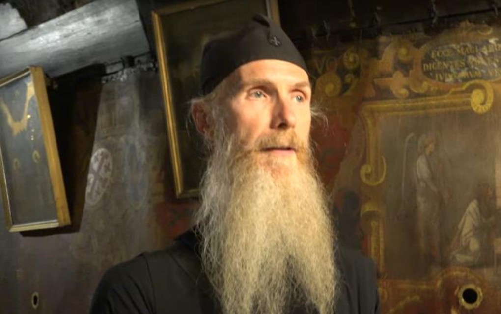 Monah Arsenije kaže da su ovo 3 znaka porodičnog prokletstva: „Demonska sila stiče vlast, samo pogledajte svoju decu i vidjećete“