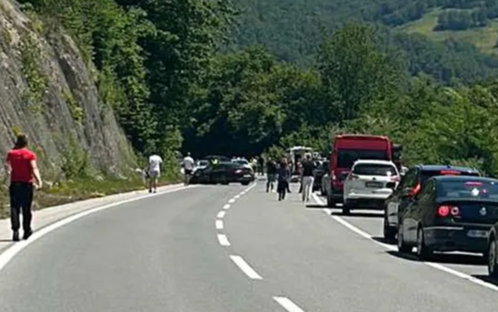Još jedna tragedija na putevima u Crnoj Gori: U sudaru poginule dvije osobe