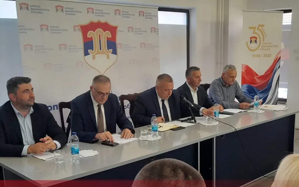 Bosić napustio sjednicu Glavnog odbora SDS-a!