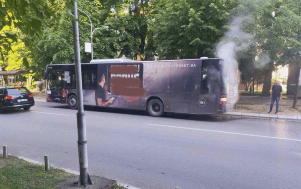 Zapalio se autobus u Banjaluci