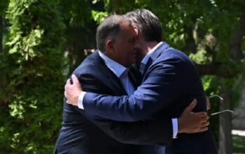 Sastali se Dodik i Vučić