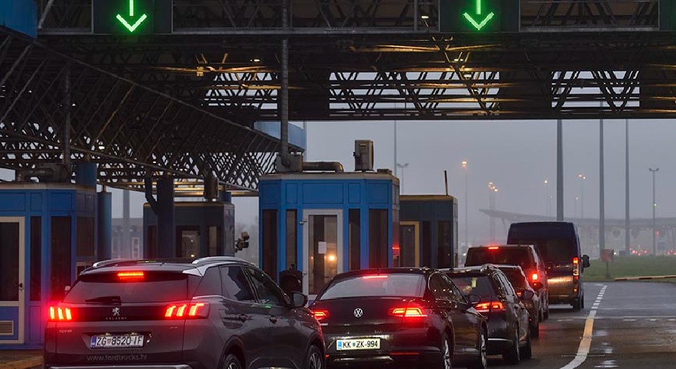 Počinje novi sistem na graničnim prelazima: Očekuju se velike gužve