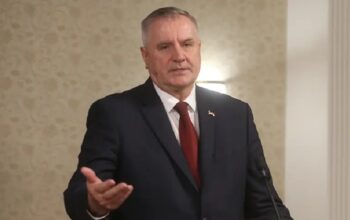 Višković poručio Stanivukoviću