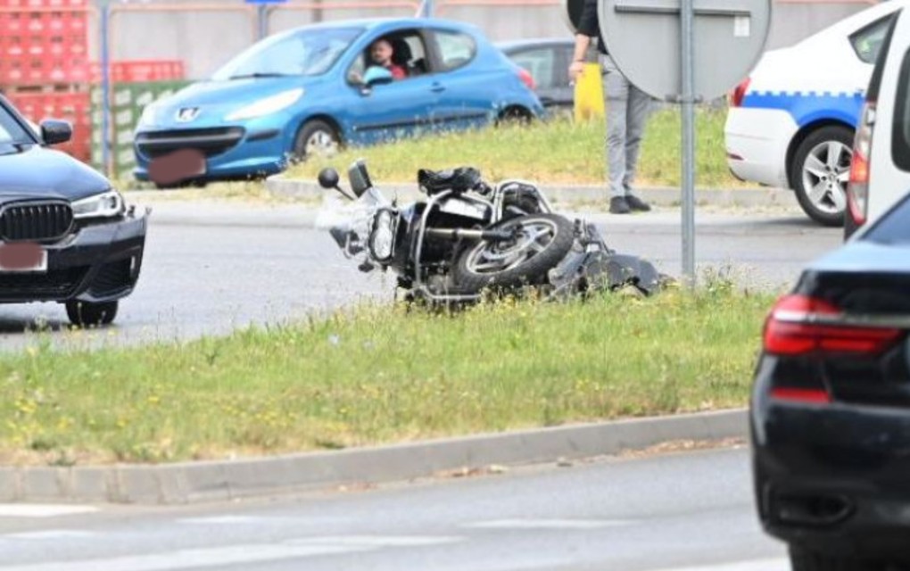 Nesreća u Banjaluci, povrijeđen motociklista