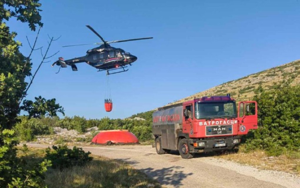 Požar prijeti kućama – jedan krak ide ka Leotaru