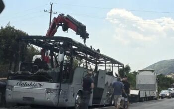 zapalio se autobus
