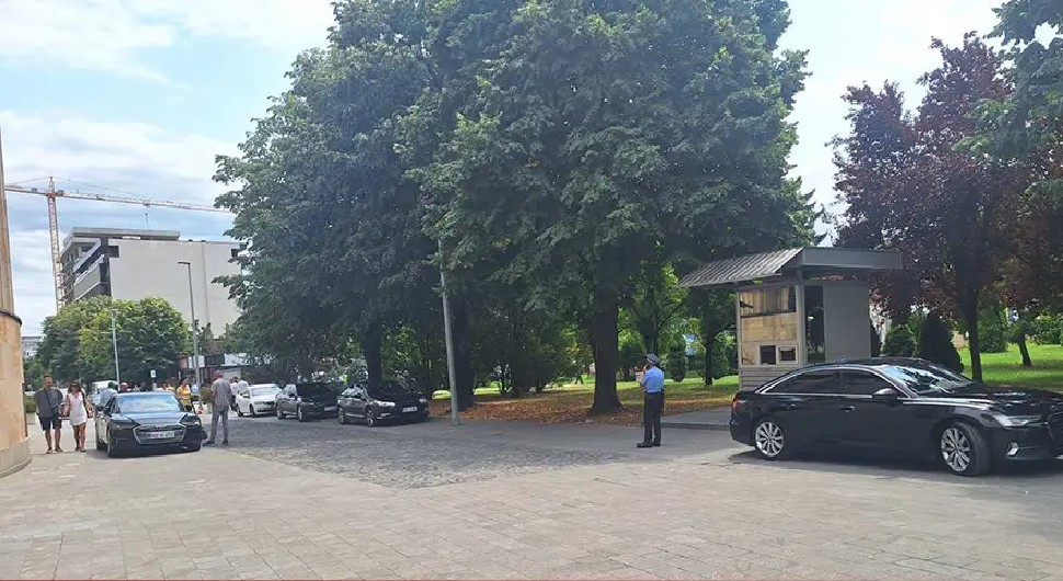Sastanak lidera koalicije u Palati Republike Srpske