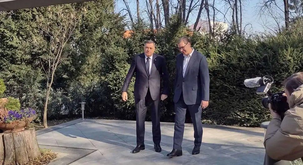 Vučić najavio sastanak s Dodikom: Namjerno su to radili