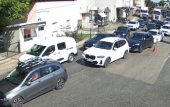 Ogromne gužve na graničnim prelazima sa Hrvatskom i Crnom Gorom