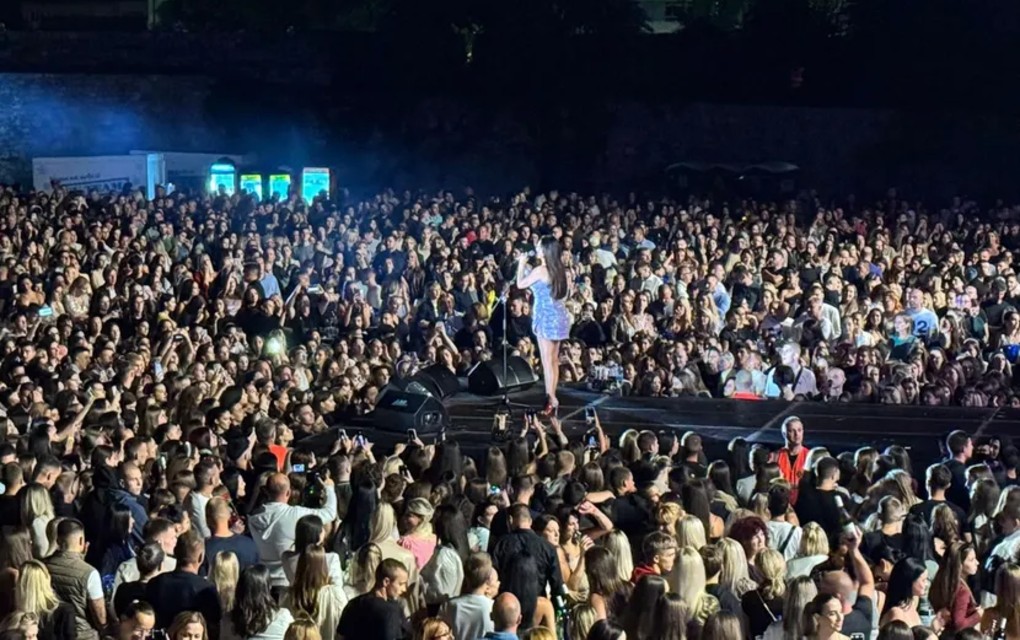 Ceca održala koncert za pamćenje u Banja Luci pred 10.000 ljudi