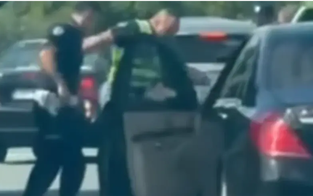 Filmska potjera po auto-putu: Suspendovana 3 policajca!
