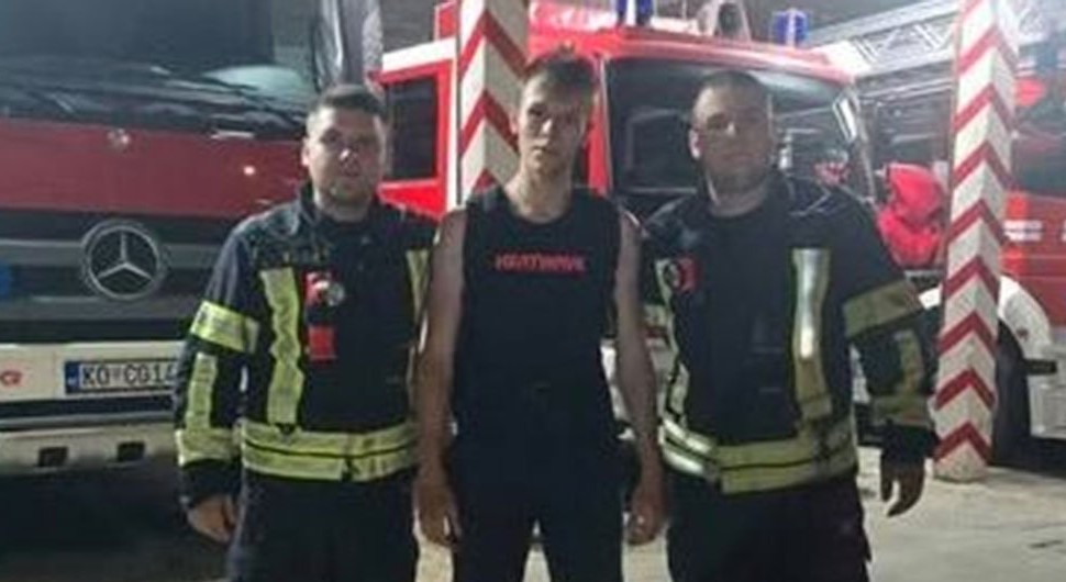 Vatrogasci u Crnoj Gori mislili da je šala: Spasili mladića koji se izgubio 20 metara od magistrale