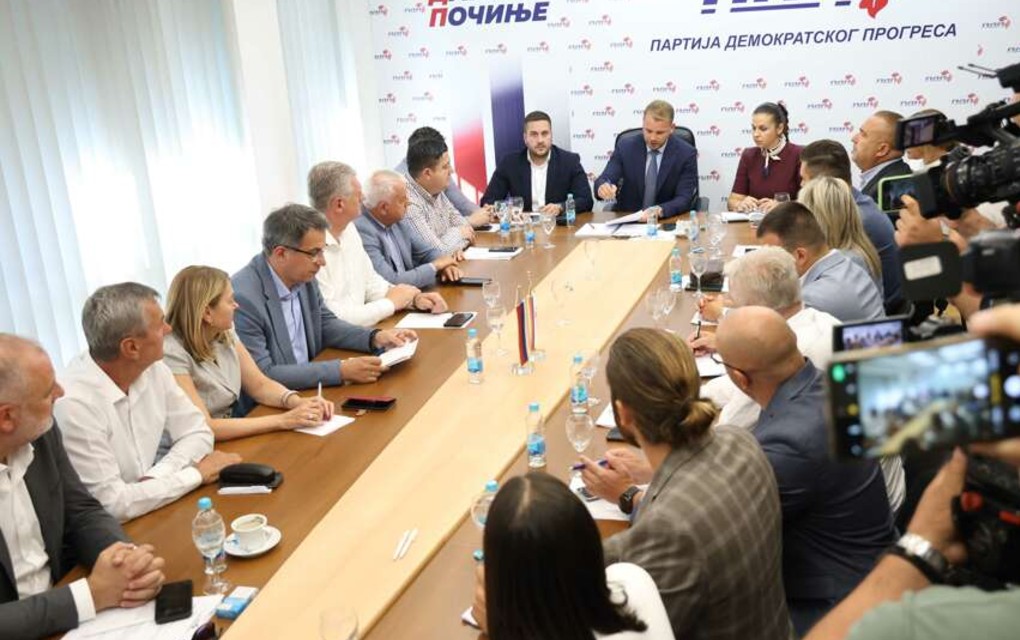 Crnadak i Vuković protiv Stanivukovića – NE ŽELE U NOVI POKRET