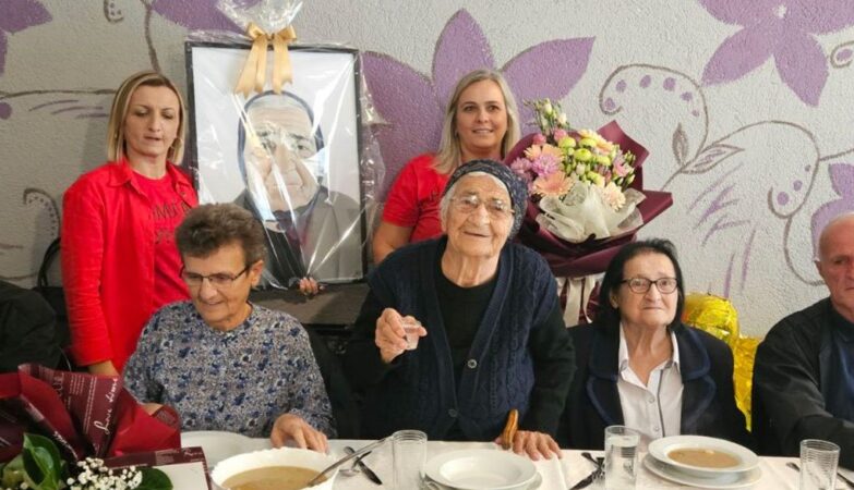 Baka Stana proslavila 100. rođendan