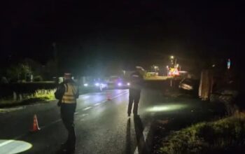 Sudar automobila i traktora na magistralnom putu Banjaluka - Prijedor