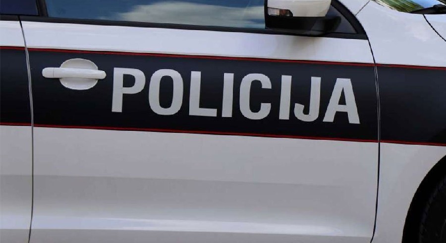 Teška nesreća kod Cazina, poginuo mladić