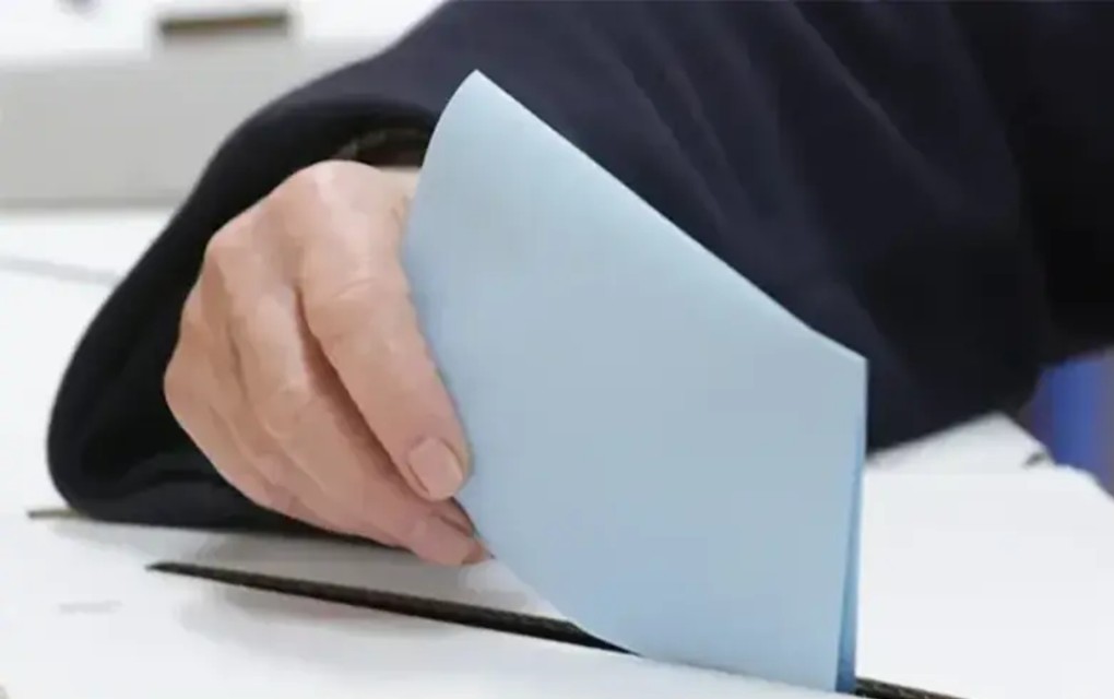 U Srbiji do 9.00 časova izašlo 12 odsto birača