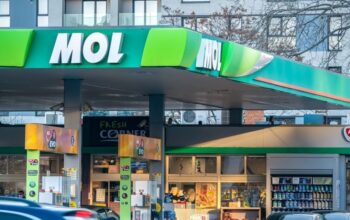MOL