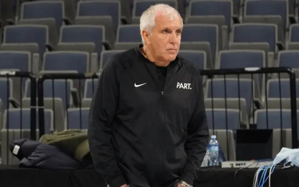 Ludnica u Beogradu! Obradović se vraća, navijači okupirali aerodrom