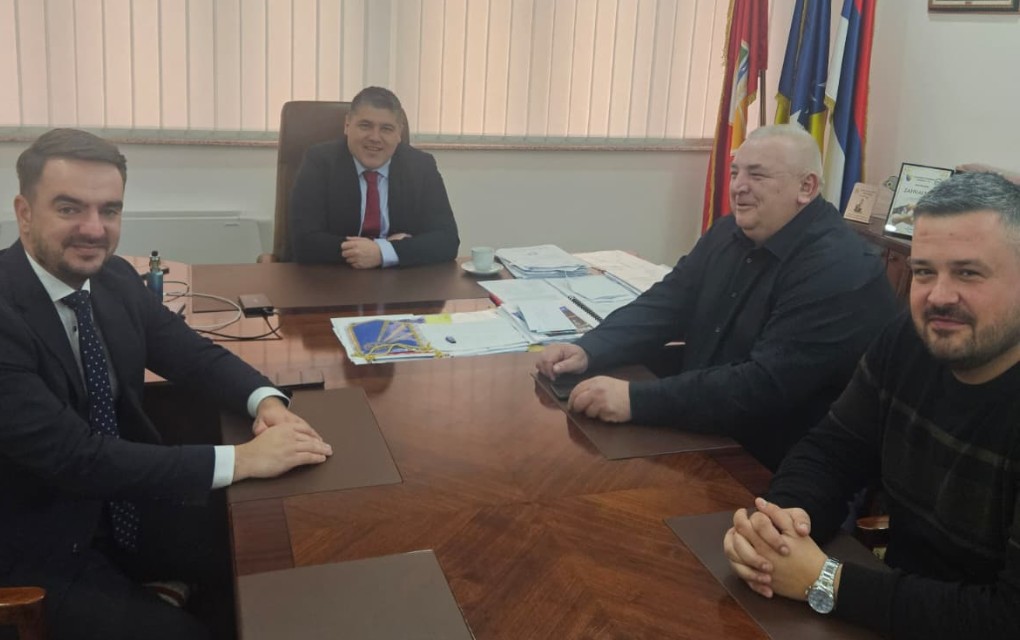 Razvoj lokalnih zajednica PRIORITET! Pranjić sa načelnikom opštine Vukosavlje