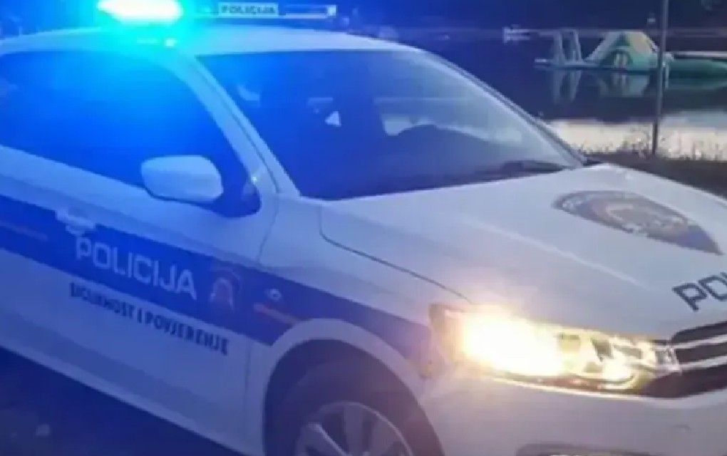 Vaspitačica iz vrtića slala slike pedofilima?!