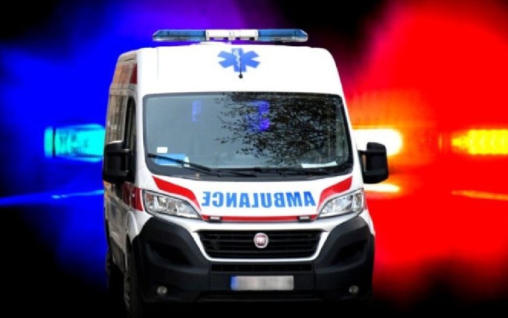 U sudaru tri vozila jedna osoba mrtva, sedam povrijeđenih