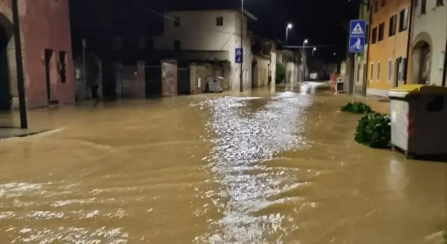 Veliko nevrijeme pogodilo Italiju i Sloveniju: U toku evakuacija stanovništva