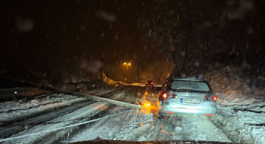 Snijeg paralizovao saobraćaj na Romaniji