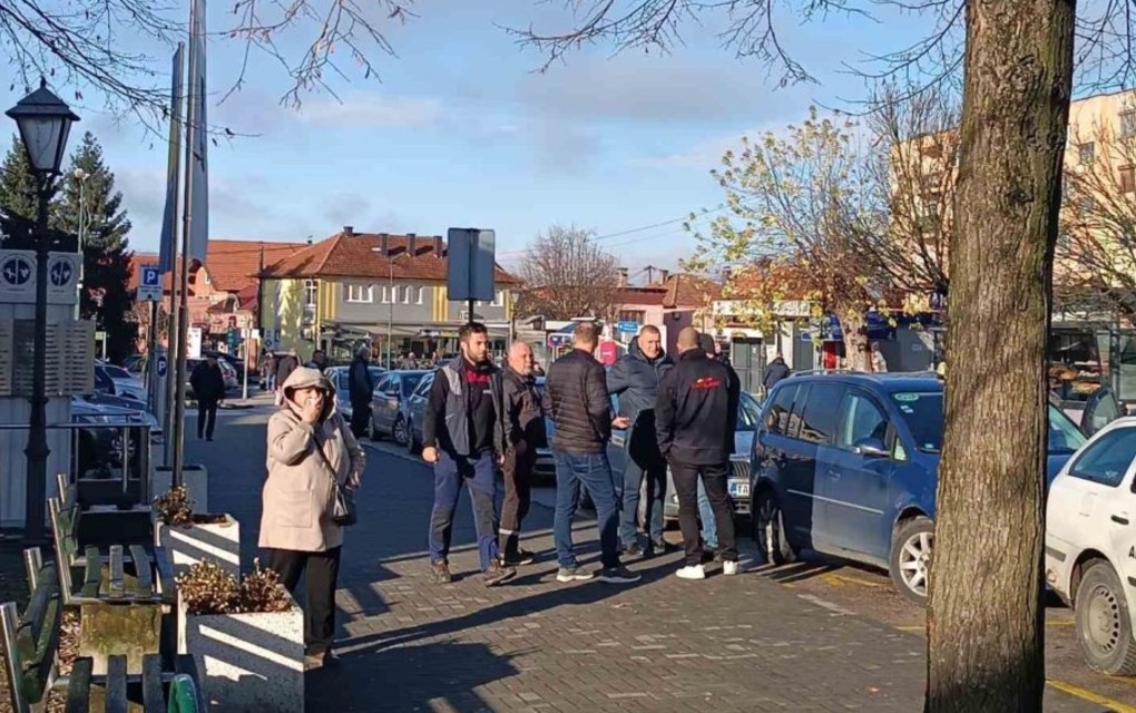 Jedan od pljačkaša iz Kalesije pronađen mrtav, portaga još traje – Uznemirujući snimak pucnjave