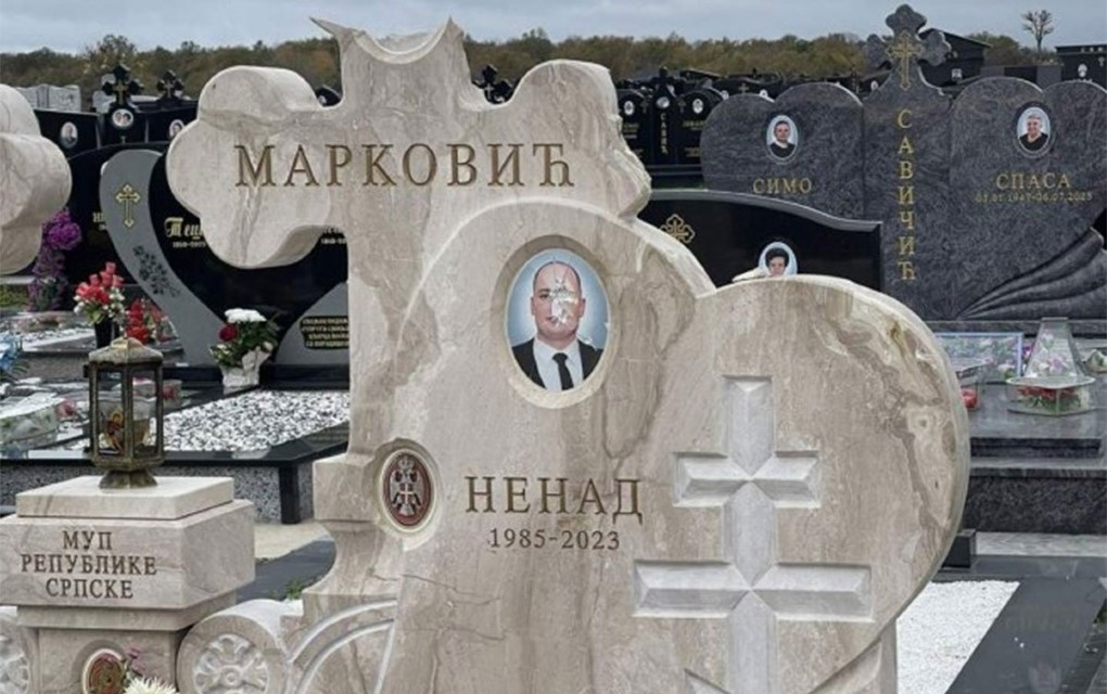 Uhapšeni zbog skrnavljenja nadgrobnog spomenika ubijenog inspektora u Bijeljini