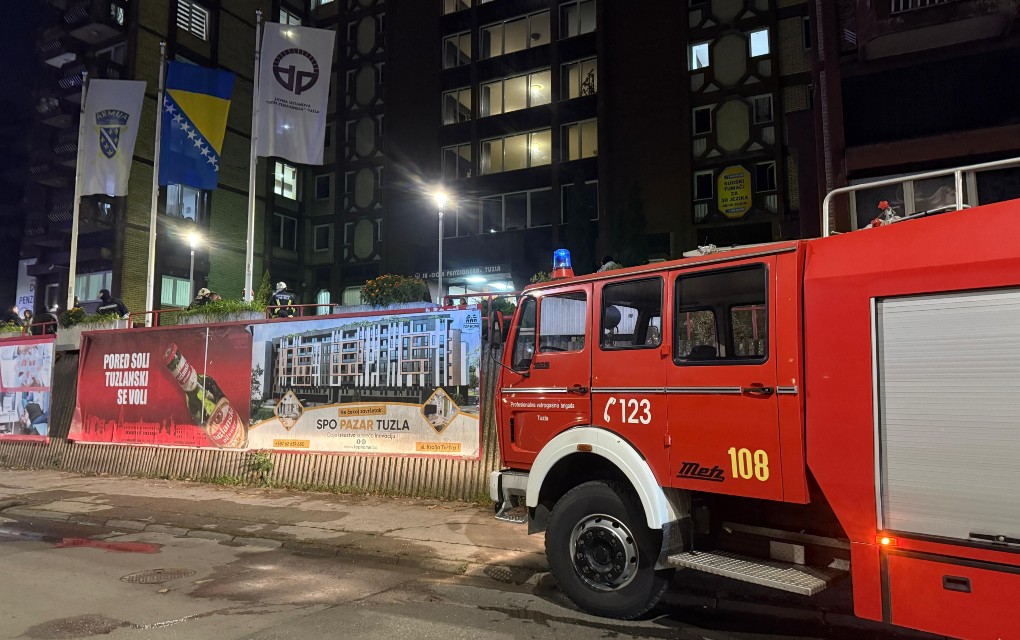 Deset mrtvih nakon strašnog požara koji je izbio u Domu penzionera: Povrijeđeno najmanje 20 ljudi
