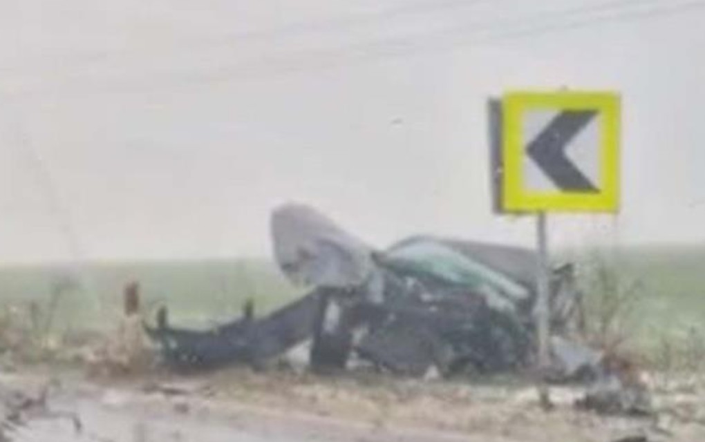 CRNI DANI U SRBIJI – TEŠKA NESREĆA U LAĆARKU, DVE OSOBE POGINULE: Još dvoje povređeno, strašna slika sa mesta udesa