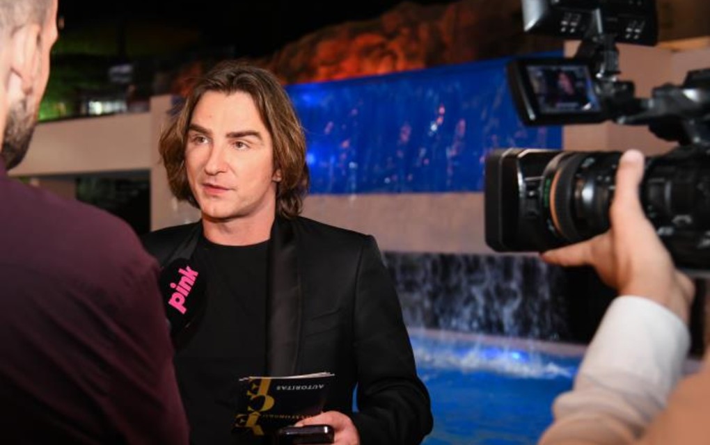 KRENULI OTKAZI! Željko Mitrović održao reč: Njih je prve OTPUSTIO! Sve podelio javno, gore mreže