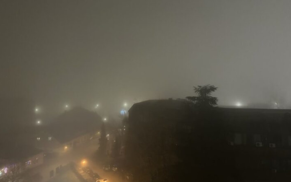 Ne vidi se “prst pred okom”: Banjalučani se i večeras guše u smogu