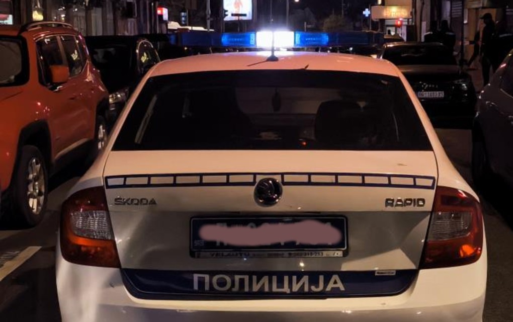 UBIO RODITELJE U KRUŠEVCU, PA SKOČIO SA ZGRADE! Policija na licu mesta, nezapamćeni užas