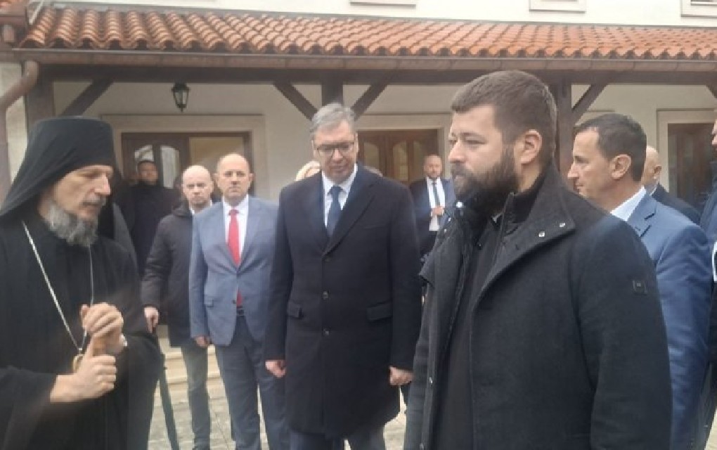 Dodik i Vučić obišli Duhovni centar u Mrkonjićima: Dočekao ih mitropolit Dimitrije