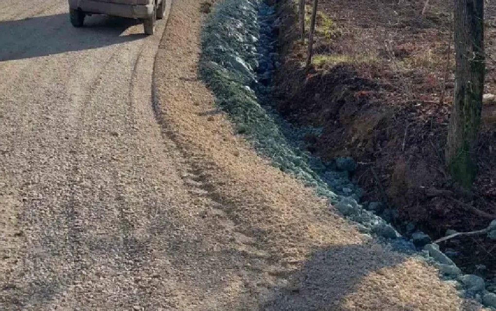 RiTE Ugljevik: Pokrenuto klizište, zatvoren put