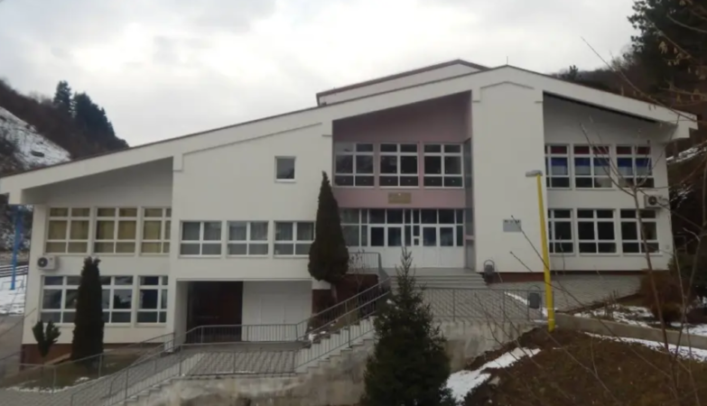 škola u srebrenici