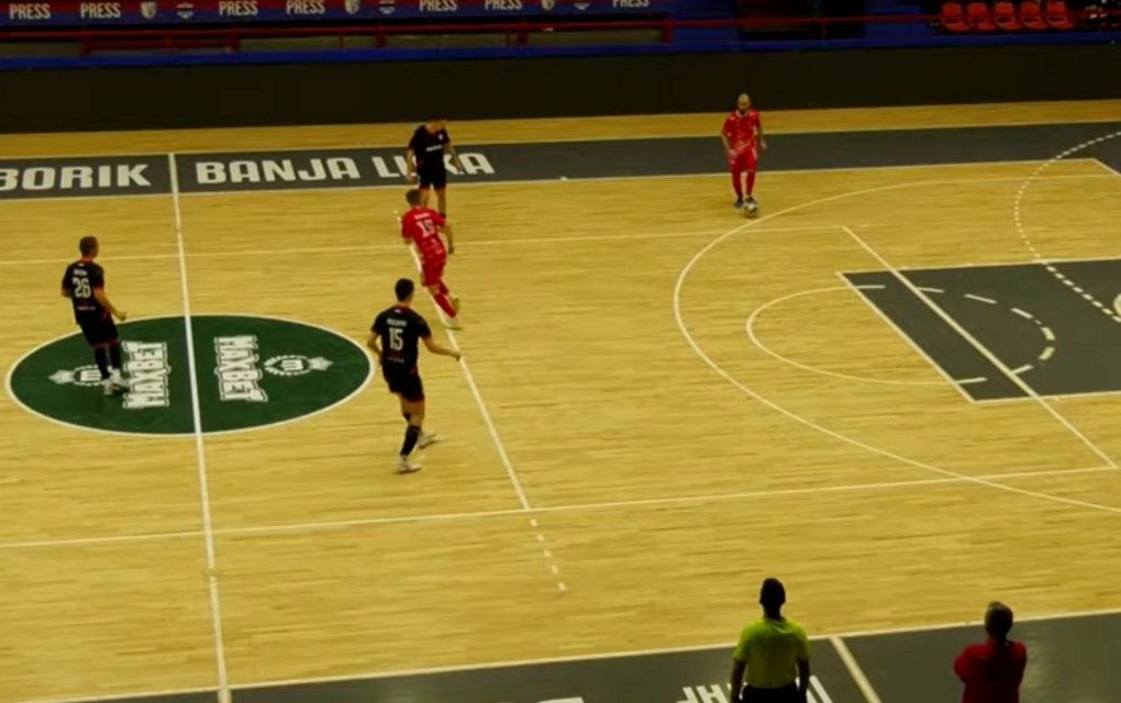 Potpuni haos: Drama u Banjaluci, obračun sa navijačima iz Cazina eskalirao